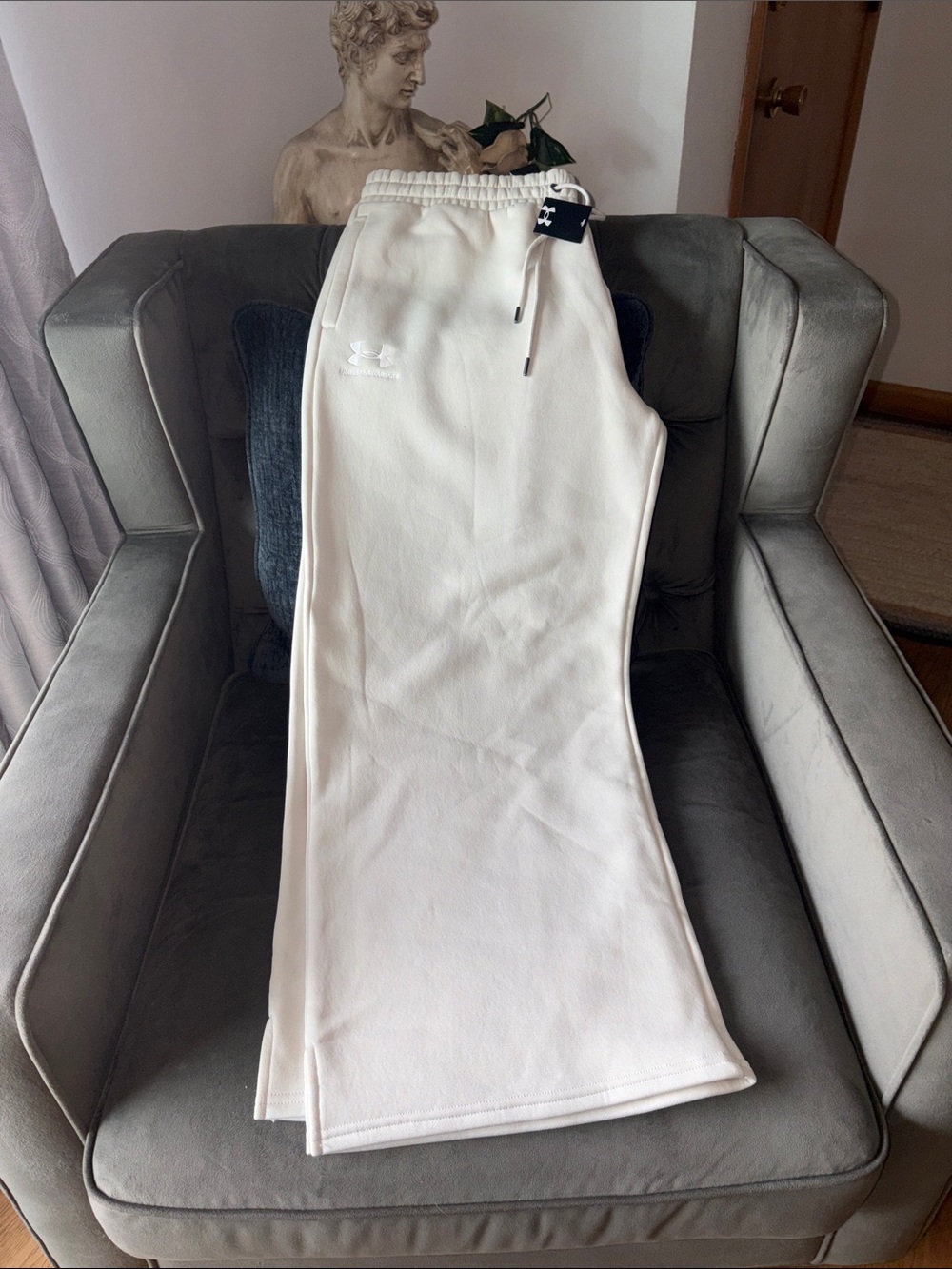 Under Armour Off-White/tan Fleece Logo Sweatpants